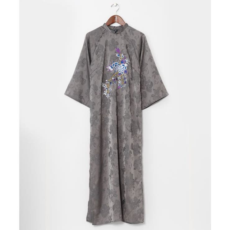 グレー | 【チャイハネ】ネリナラ刺繍ワンピース | アミナコレクション 