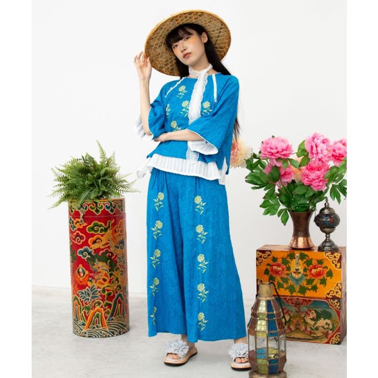 【チャイハネ】ペティナ刺繍ワイドフレアパンツ | アミナコレクション  | 詳細画像3 