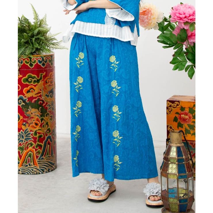 【チャイハネ】ペティナ刺繍ワイドフレアパンツ | アミナコレクション  | 詳細画像4 