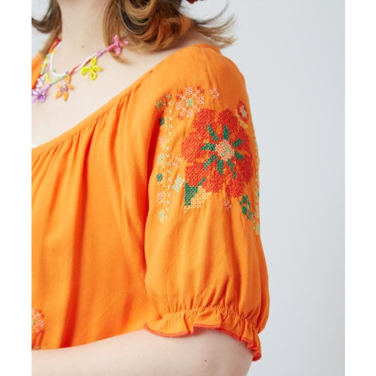 【チャイハネ】花刺繍クロスステッチトップス | アミナコレクション  | 詳細画像8 