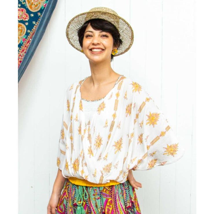 ホワイト | 【チャイハネ】ヨウエントップス | アミナコレクション 