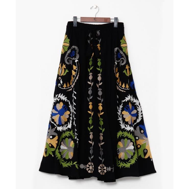 ブラック | 【チャイハネ】エルジャン刺繍スカート | アミナコレクション 