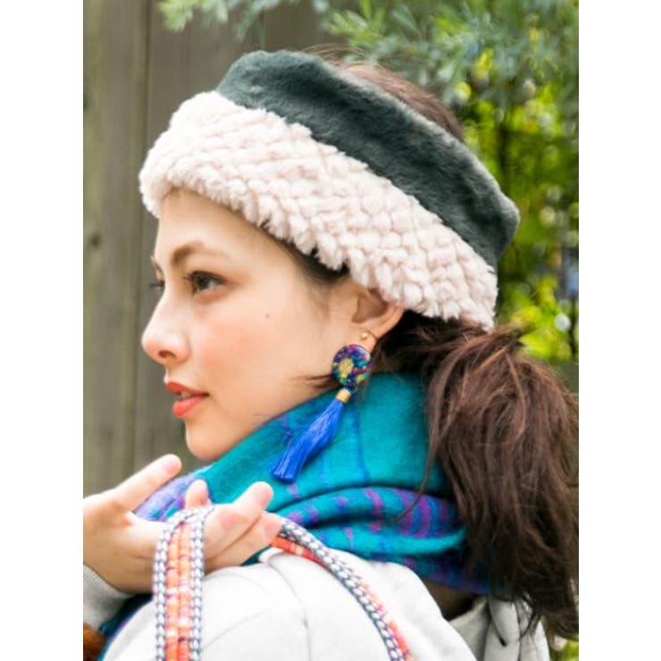 チャイハネ バイカラーフェイクファーヘアバンド 韓国 品番 Acnw チャイハネ チャイハネ のレディースファッション通販 Shoplist ショップリスト