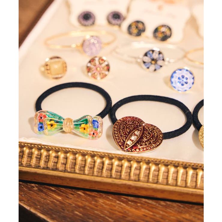 【欧州航路】【Fromチェコ】チェコボタンストゥヘアゴム | アミナコレクション  | 詳細画像1 