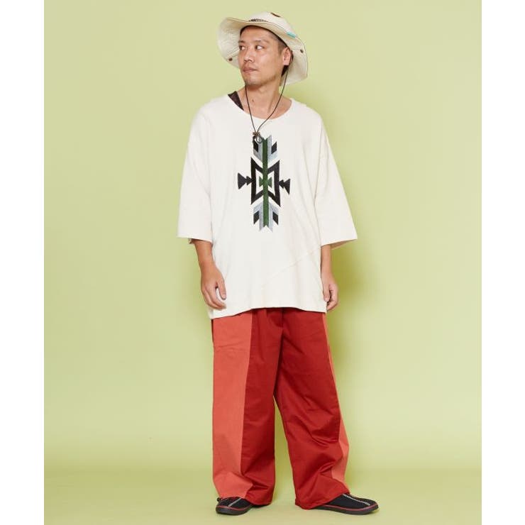 【チャイハネ】オルテガ柄刺繍メンズTシャツ | アミナコレクション | 詳細画像4 