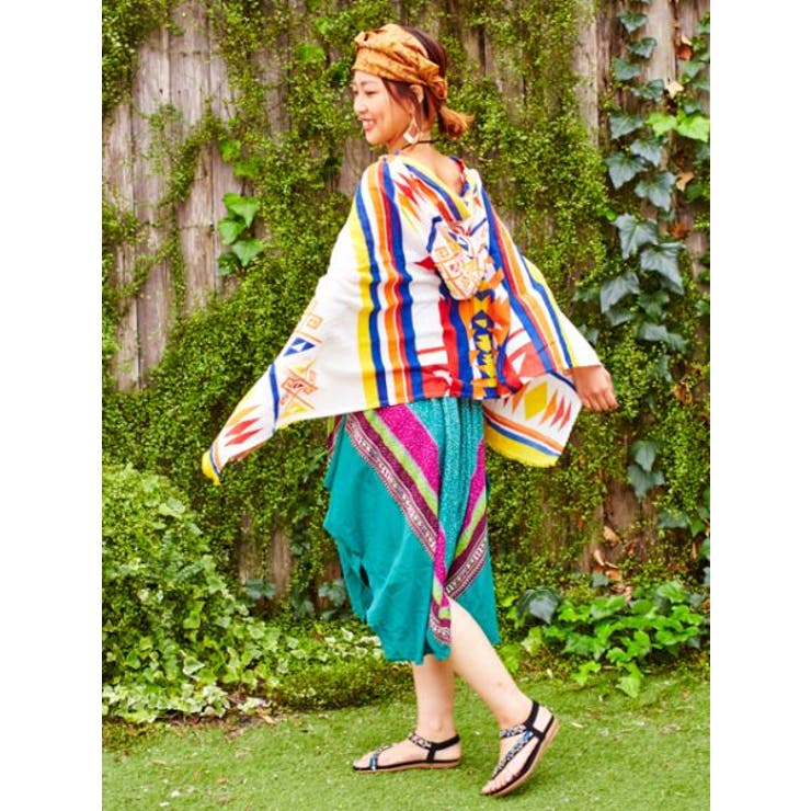 チャイハネ】オルテガ柄UVカット加工フード付きストール[品番