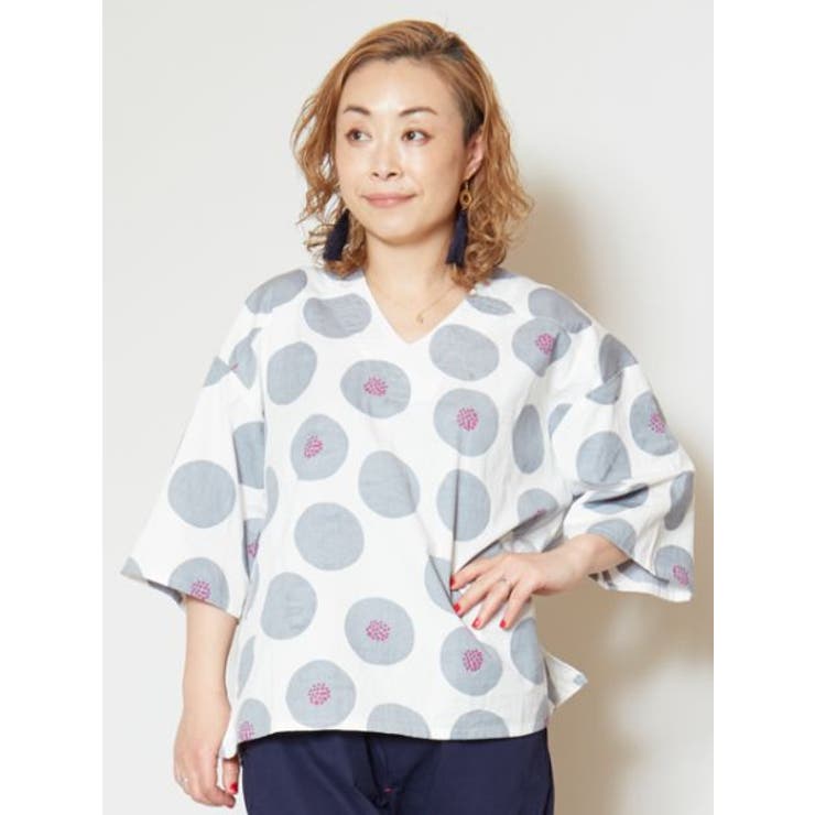水玉模様様　花柄 カヤ】水玉×花模様トップス[品番：ACNW0008051]｜アミナコレクション