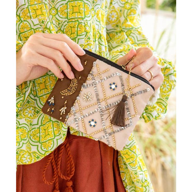 チャイハネ】カマル刺繍ミニポーチ[品番：ACNW0014029]｜アミナ