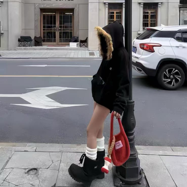 選べる素材(裏起毛 通常)ファーフードジップアップパーカー ロングシーズン | Alvia | 詳細画像2 