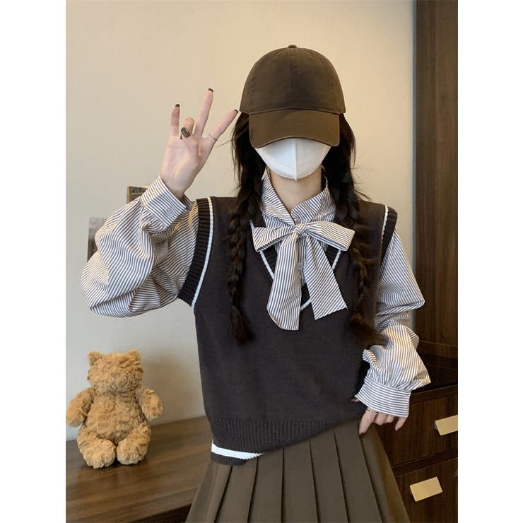 レイヤード風リボンタイストライプシャツ×ニットベスト トップス | Alvia | 詳細画像2 
