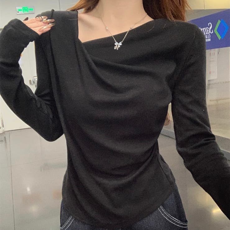 ブラック | 秋冬新作 アシメネックドレープニットトップス／大人フェミニン | Alvia