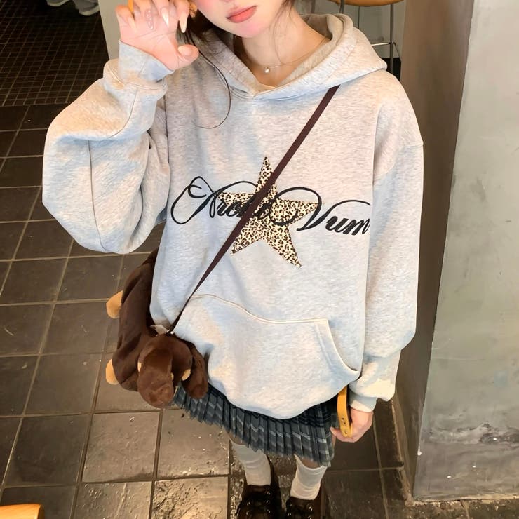 グレー | レオパードスターロゴプリントパーカー 裏起毛 | Alvia