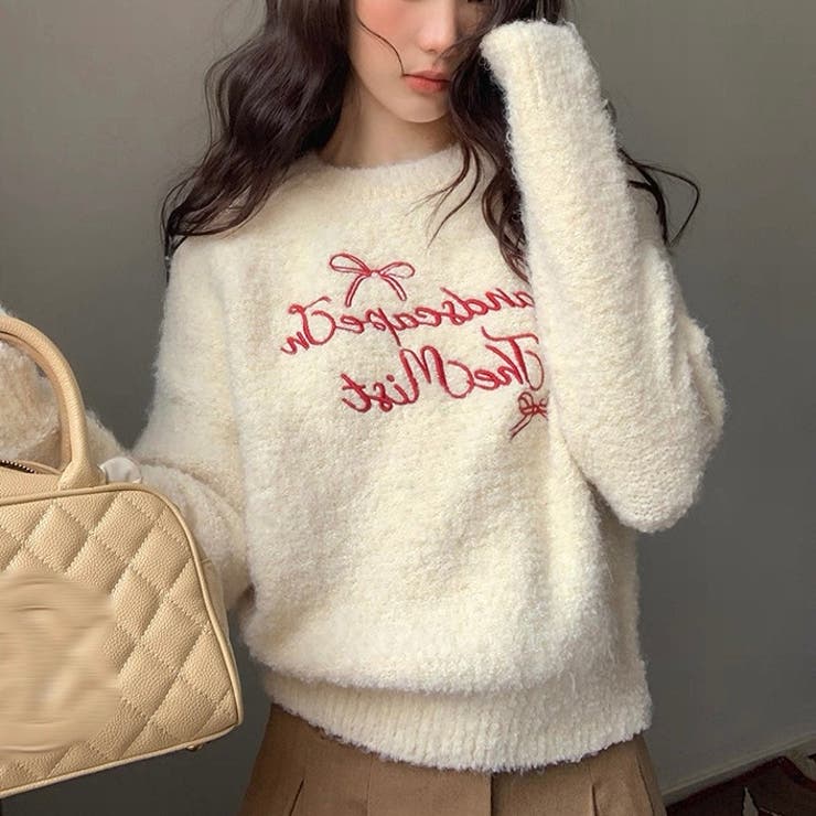 ホワイト | 刺繍ロゴニットプルオーバー 春 韓国 | Alvia