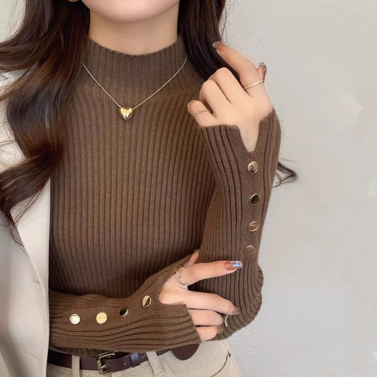 ブラウン | ハイネック袖ボタンニットトップス | Alvia