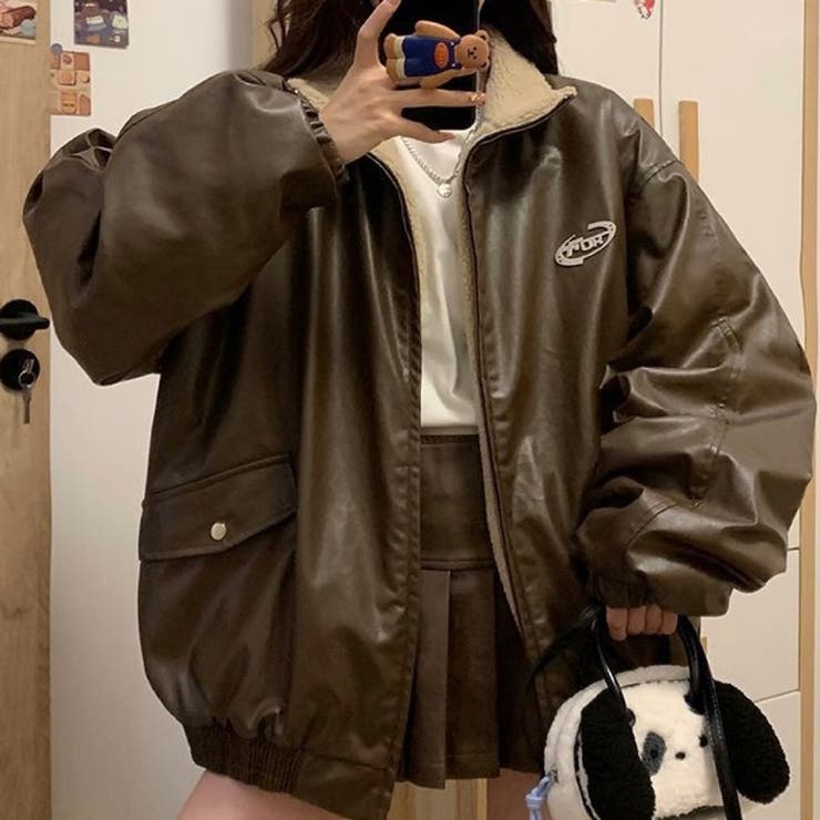 リバーシブルフェイクレザー×ボアアジャケット ブルゾン オーバーサイズ | Alvia | 詳細画像19 