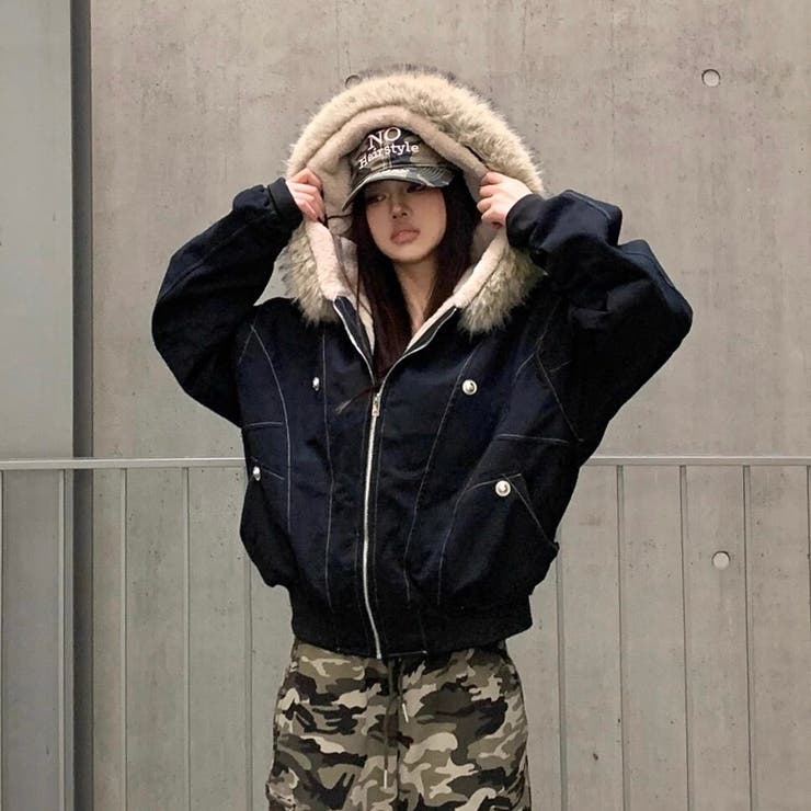 裏ファー付きブルゾン | Alvia | 詳細画像3 