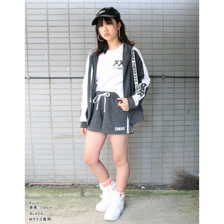 ちあぱんライン【CHEER】[チアー]サイドラインスウェットショートパンツ【チアキッズダンス衣装ヒップホップサイドラインレッスン着ジャズショーパン短パンおしゃれレディースジュニア韓国子供】【ライン入り】