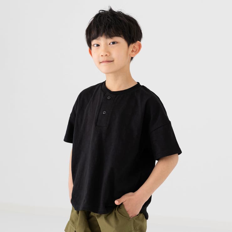 ブラック