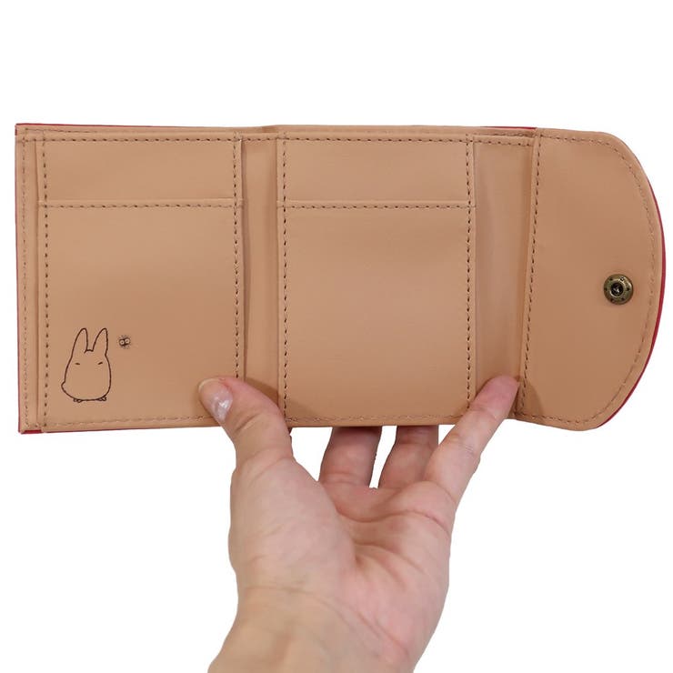 となりのトトロ　コラボ 二つ折り 財布　ウォレット となりのトトロぐるっと となりのトトロ 財布の通販 by くみ's