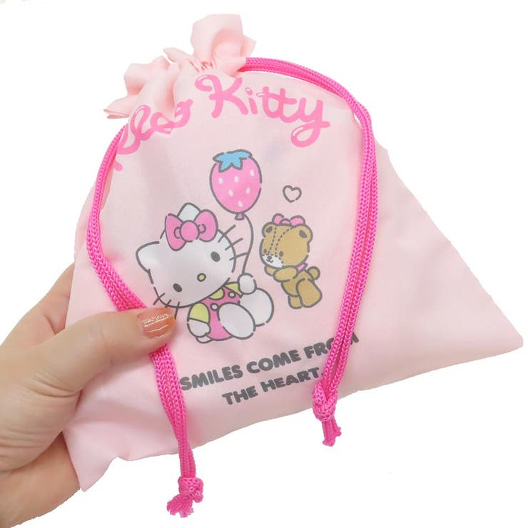 [Girls2×Hello Kitty]フード付きタオル Girls2×Hello Kitty]フード付きタオル Girls²×Hello Kitty