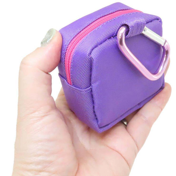 ミニボストン　ポーチ　ワンピース　新品未使用　ルフィ　青　カラビナ付き ミニボストン ポーチ ワンピース 新品未使用 ルフィ 青 カラビナ