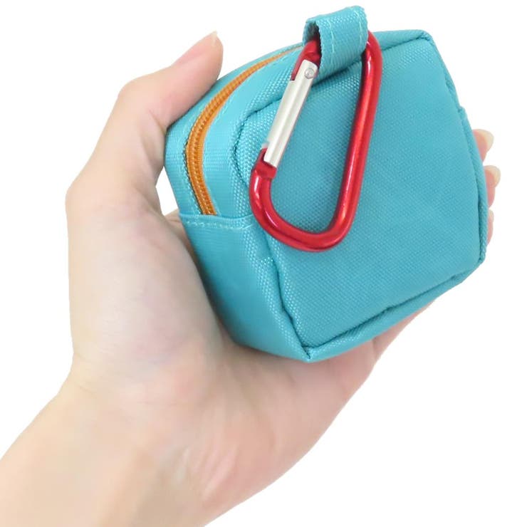 ミニボストン　ポーチ　ワンピース　新品未使用　ルフィ　青　カラビナ付き ミニボストン ポーチ ワンピース 新品未使用 ルフィ 青 カラビナ