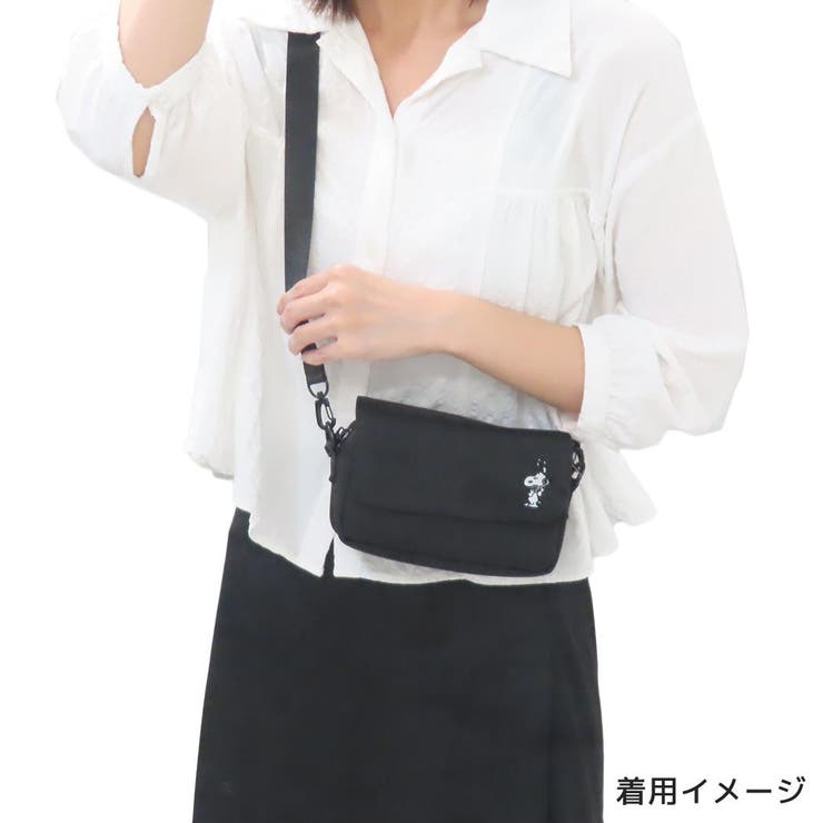 スヌーピー 斜め掛けかばん カメラショルダー | cinemacollection | 詳細画像5 