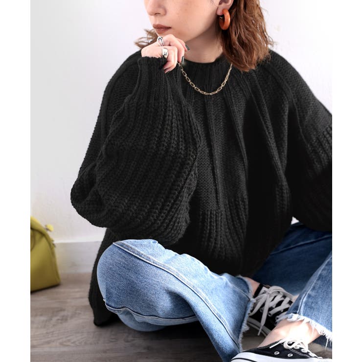 萌え袖に一目惚れ。ボリュームスリーブざっくりケーブルニット[品番