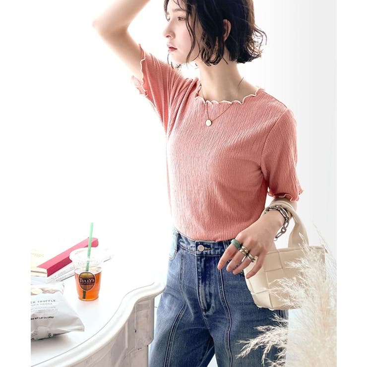 胸きゅん、褒められトップス。配色メロウ5分袖シャーリング