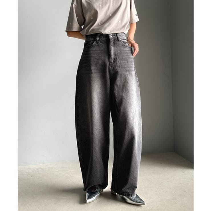 こなれ感抜群の1本。ゆったりシルエットカーブデニムエッグパンツ | Classical Elf  | 詳細画像4