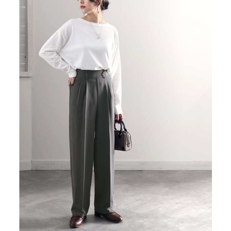 瞬時に美脚。ハイウエストタックフレアセンタープレスパンツ[品番