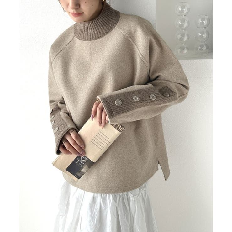 あったかおしゃれ！ 異素材切り替え袖ボタンプルオーバー | Classical Elf  | 詳細画像1 