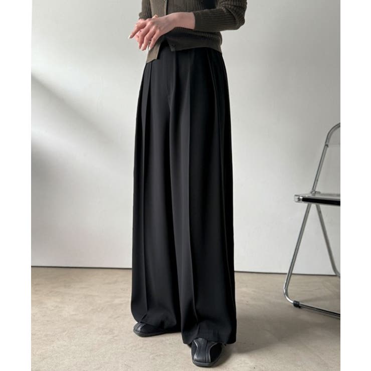ブラック | すっきりシルエット。防シワ効果素材2タックハイウエストワイドパンツ | Classical Elf 