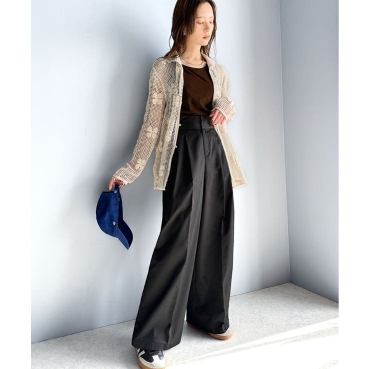 上品なデザインと履き心地。タック使いワイドシルエットハイウエストスラックス | Classical Elf  | 詳細画像10 