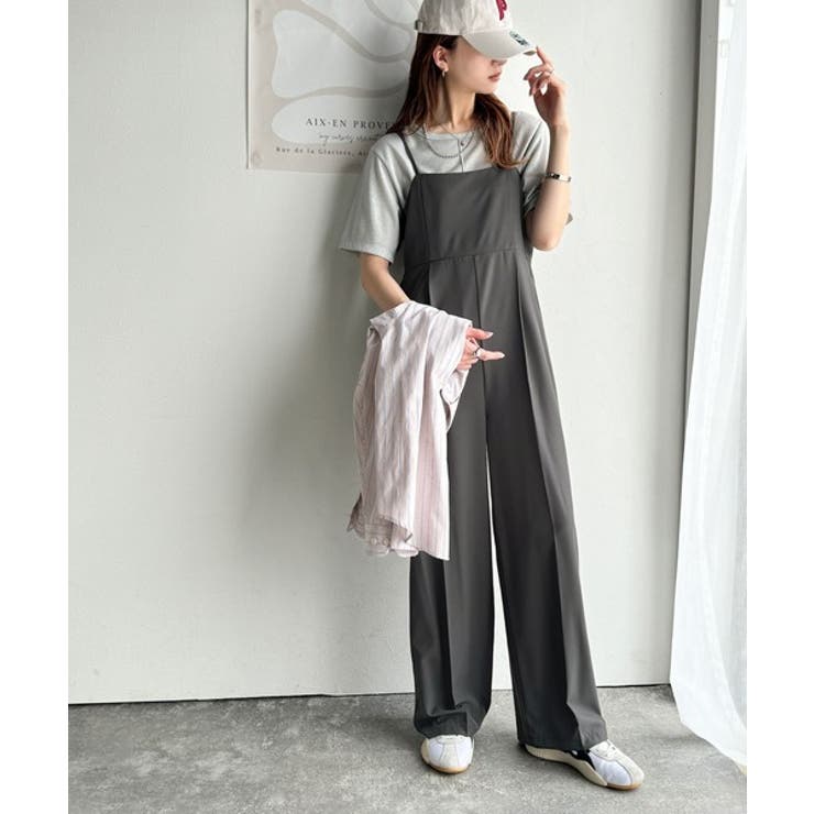 サボテン美品✨️ OUR キレイめ素材のセミワイドサロペット グレー Ami closet キレイ目素材のセミワイドサロペット
