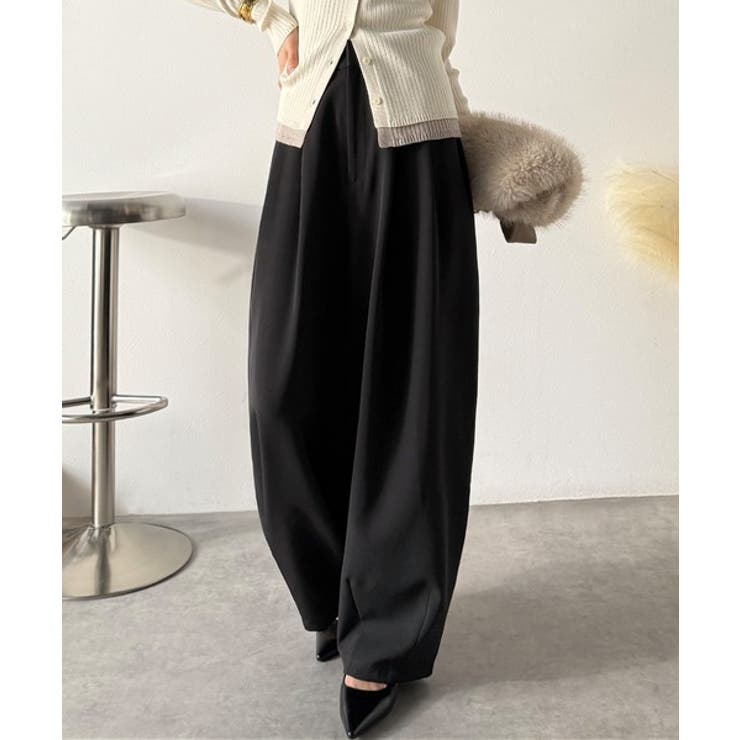 ブラック | 1年中使えて、ONもOFFも主役級。高機能タックワイドカーブシルエットスラックス… | Classical Elf 