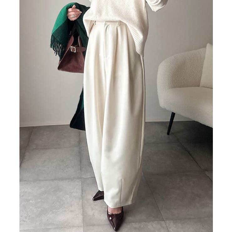 1年中使えて、ONもOFFも主役級。高機能タックワイドカーブシルエットスラックス… | Classical Elf  | 詳細画像3 