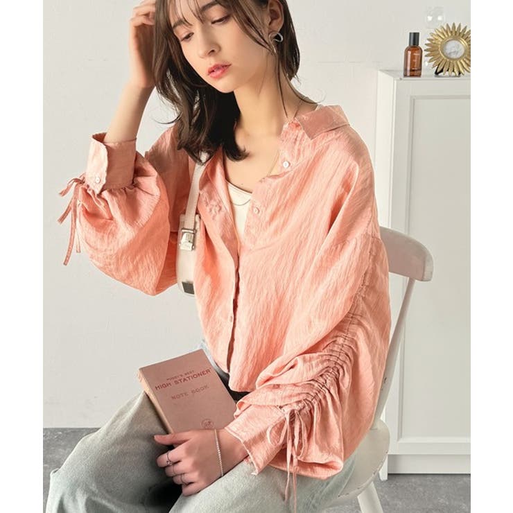 上品な抜け感と自由なアレンジ叶う。2wayカラー袖シャーリングシアー素材シャツブ… | Classical Elf  | 詳細画像24 