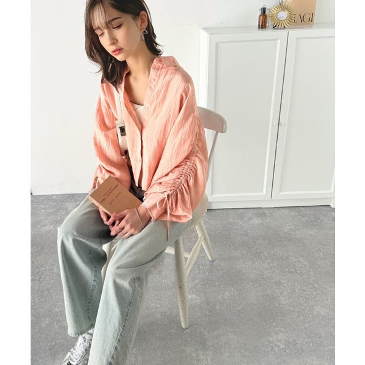 上品な抜け感と自由なアレンジ叶う。2wayカラー袖シャーリングシアー素材シャツブ… | Classical Elf  | 詳細画像25 