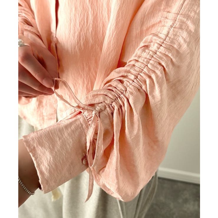 上品な抜け感と自由なアレンジ叶う。2wayカラー袖シャーリングシアー素材シャツブ… | Classical Elf  | 詳細画像27 