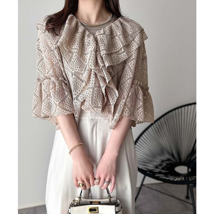 レースの余韻に浸る。ラッフルフリルデザイン総レースブラウス | Classical Elf  | 詳細画像26 