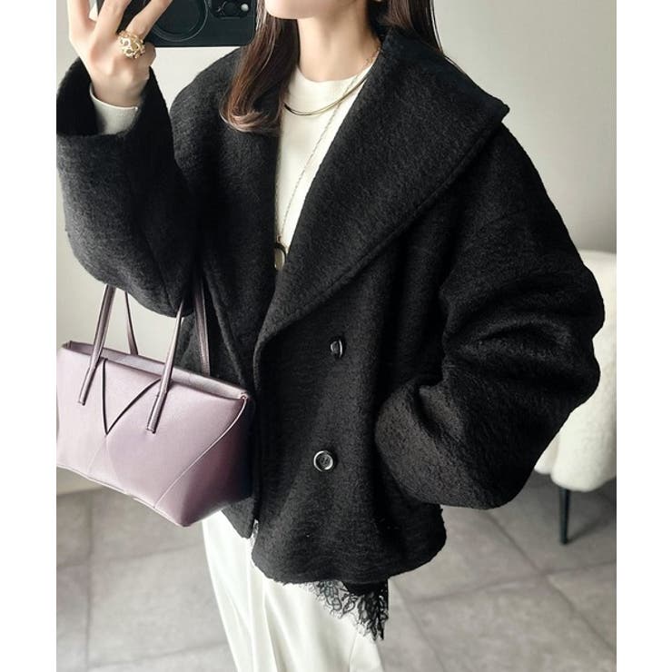 ブラック | ビッグカラーで小顔見え。ふわっと羽織って、キュンとこなれる。ビッグカラーフェイク… | Classical Elf 