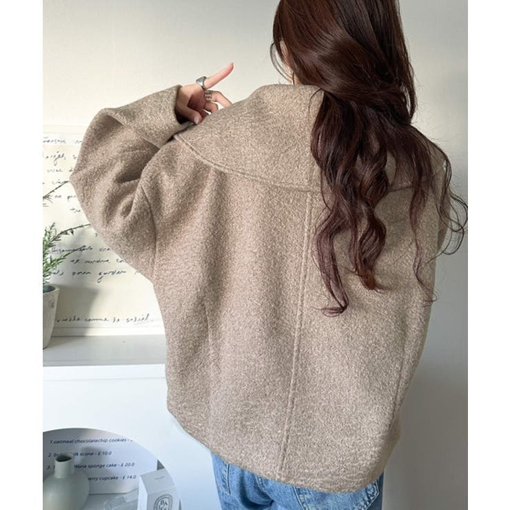 ビッグカラーで小顔見え。ふわっと羽織って、キュンとこなれる。ビッグカラーフェイク… | Classical Elf  | 詳細画像23 