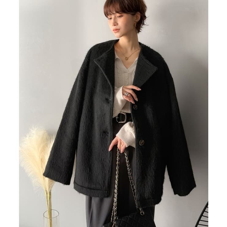 リラックス感漂うゆったり大人シルエット。ムードをまとう。ミックス