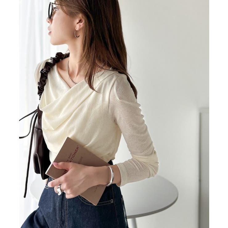 大人のとろみ×透け感。女性らしさが香り立つ。スラブシアードレープトップス（長袖） | Classical Elf  | 詳細画像5 