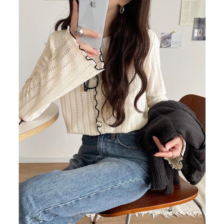 ほんのり色っぽ。透かし編みセンターメロウフレアスリーブトップスカットソー(長袖) | Classical Elf  | 詳細画像2 