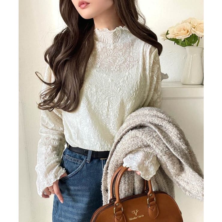 透け感で魅せる、秋の上品レイヤード。プチハイネック花柄レースメロウトップス | Classical Elf  | 詳細画像2 