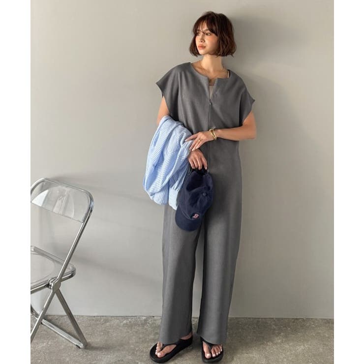 シンプルだけど、襟元に大人の抜け感。ハーフジップオールインワン | Classical Elf  | 詳細画像21 