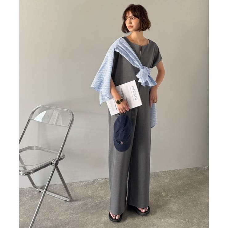 シンプルだけど、襟元に大人の抜け感。ハーフジップオールインワン | Classical Elf  | 詳細画像23 