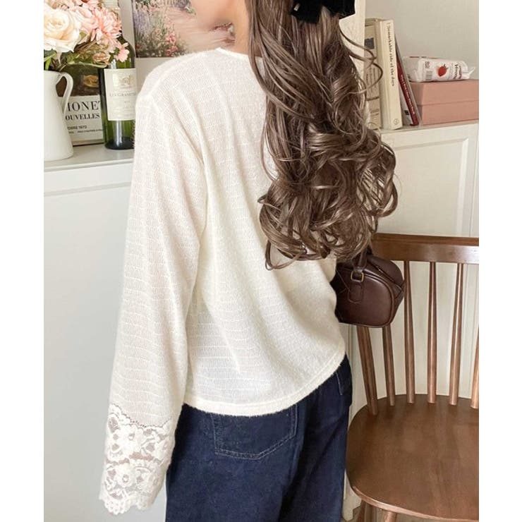 手元から華やぐ♪シーズンムード抜群、袖フラワーレース起毛トップス | Classical Elf  | 詳細画像3 